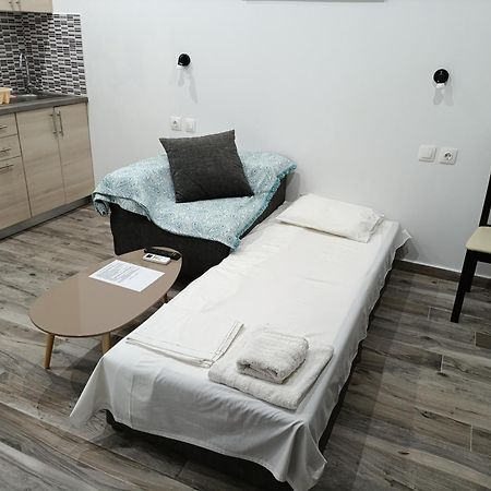 Valachis Central Studios Neos Marmaras Extérieur photo